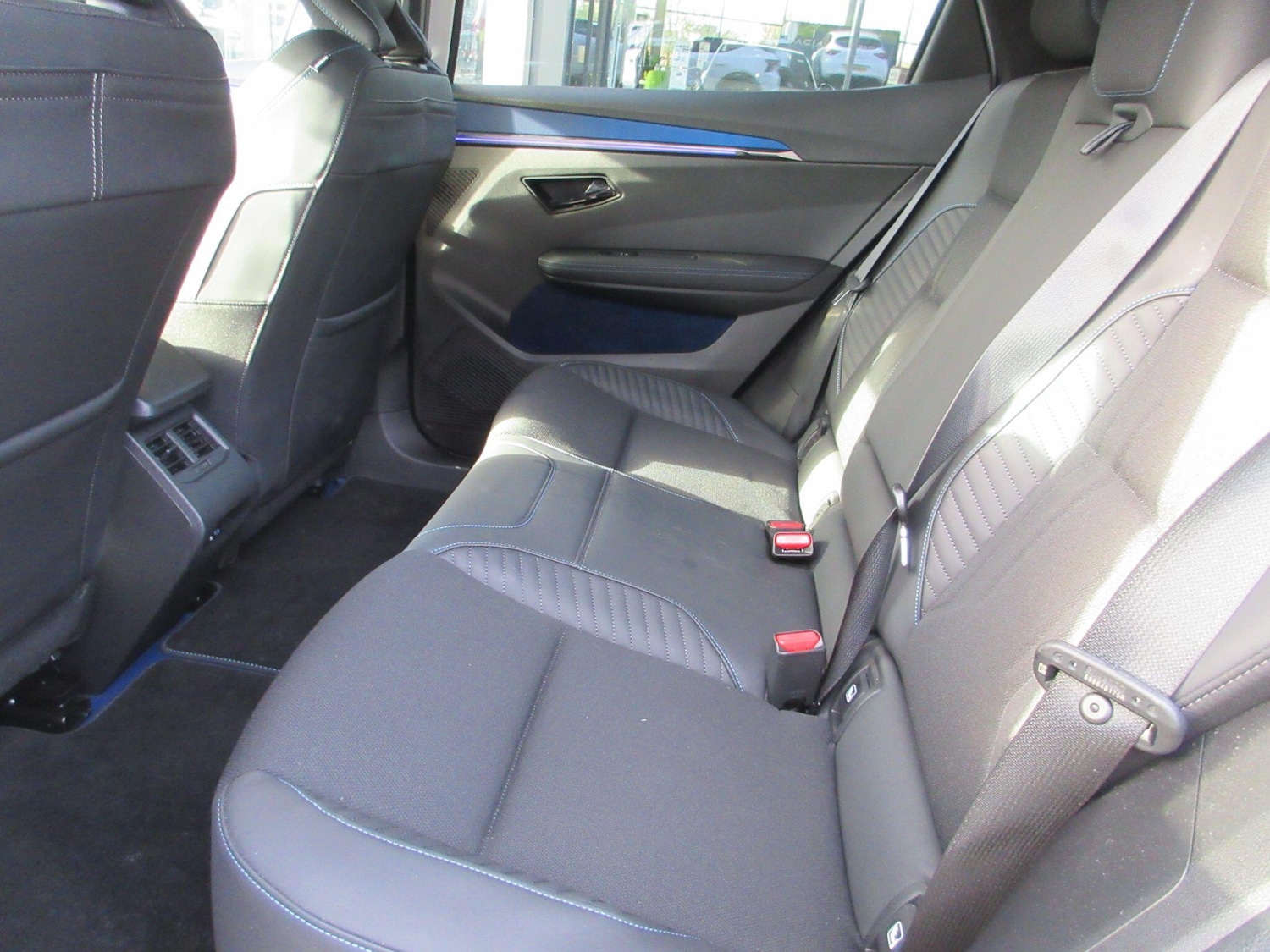 Used Renault Scenic E-Tech 2025 for sale - 77940560: Photo 19