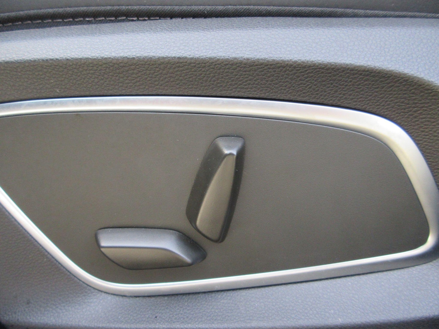 Used Renault Scenic E-Tech 2025 for sale - 77940560: Photo 29