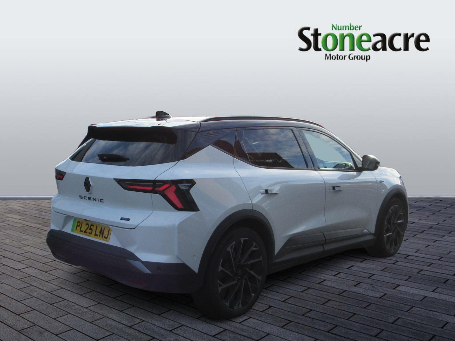 Used Renault Scenic E-Tech 2025 for sale - 77940560: Photo 3