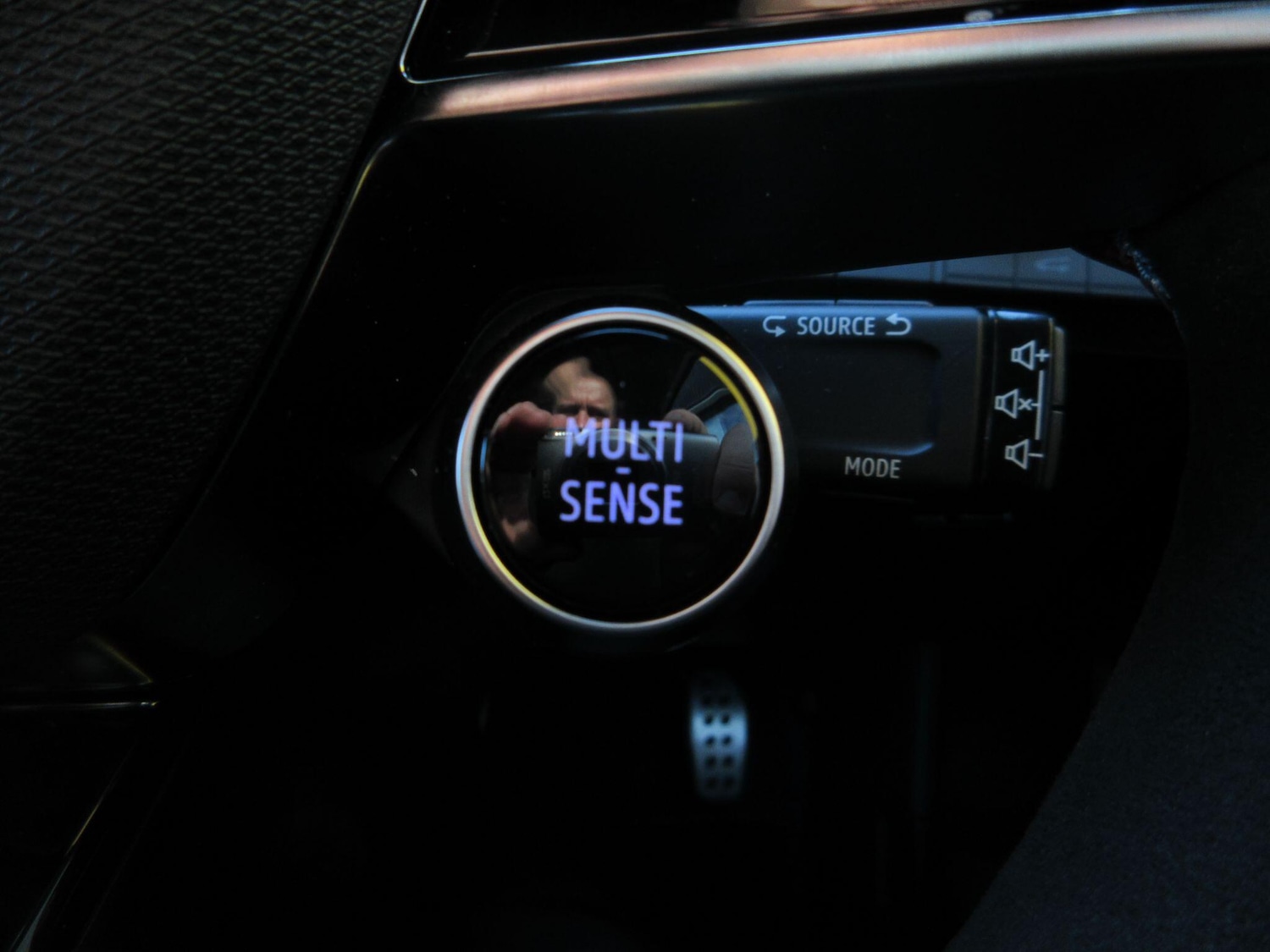 Used Renault Scenic E-Tech 2025 for sale - 77940560: Photo 67