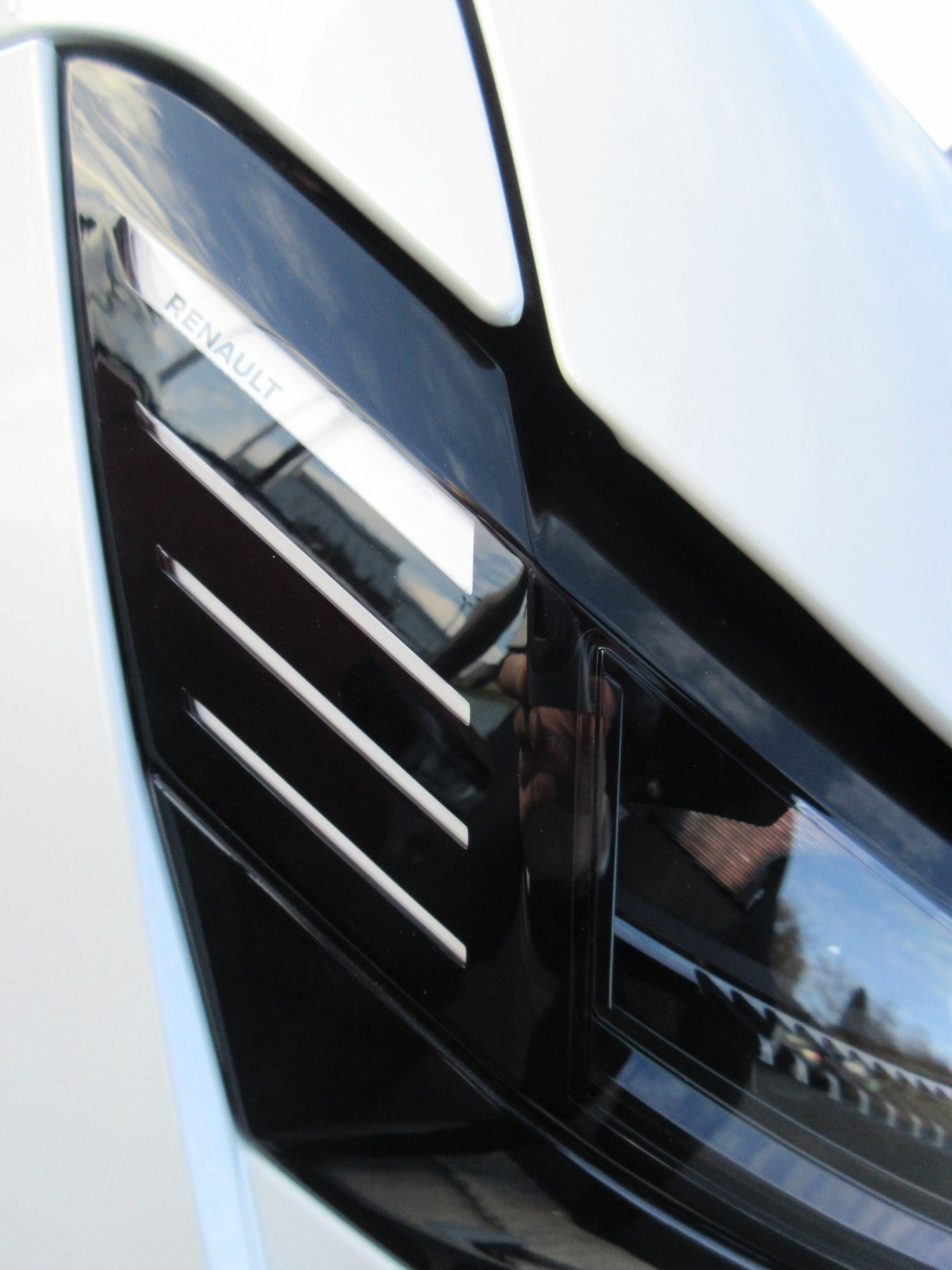 Used Renault Scenic E-Tech 2025 for sale - 77940560: Photo 74