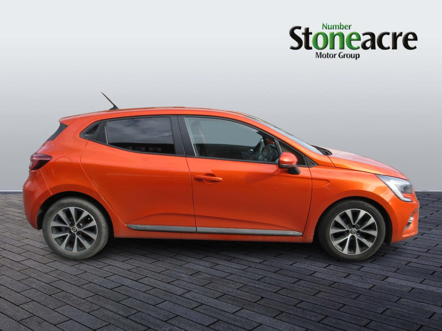Used Renault Clio 2020 for sale - 77709693: Photo 2