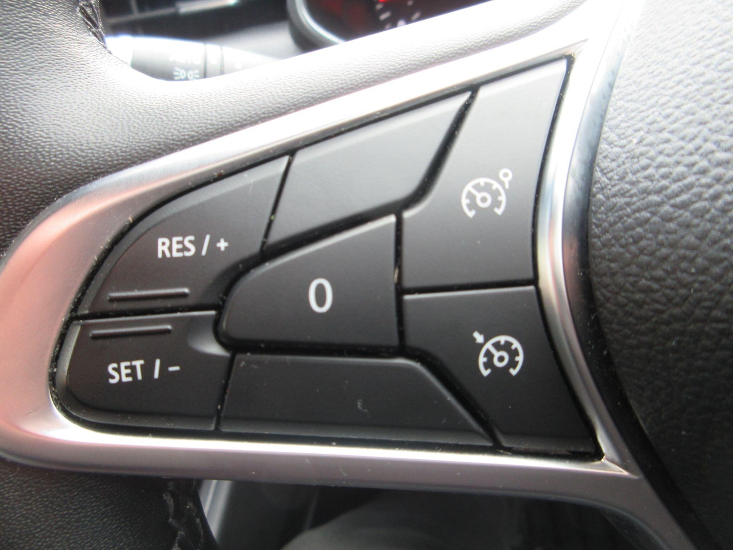 Used Renault Clio 2020 for sale - 77709693: Photo 31