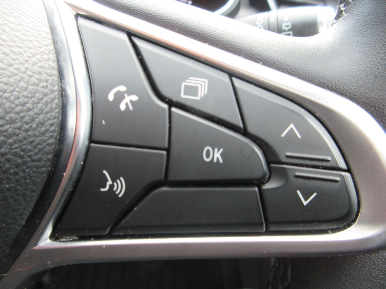 Used Renault Clio 2020 for sale - 77709693: Photo 33