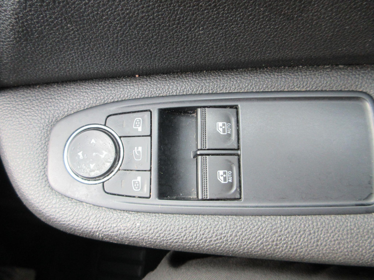 Used Renault Clio 2020 for sale - 77709693: Photo 35