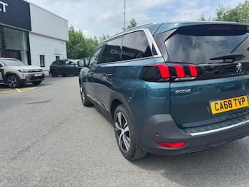 Used Peugeot 5008 2019 for sale - 78911572: Photo