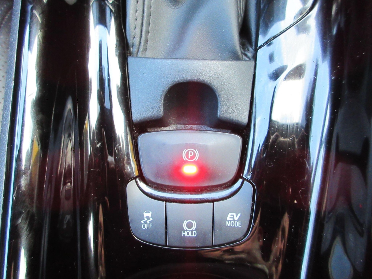 Used Toyota C-HR 2020 for sale - 76378074: Photo 35