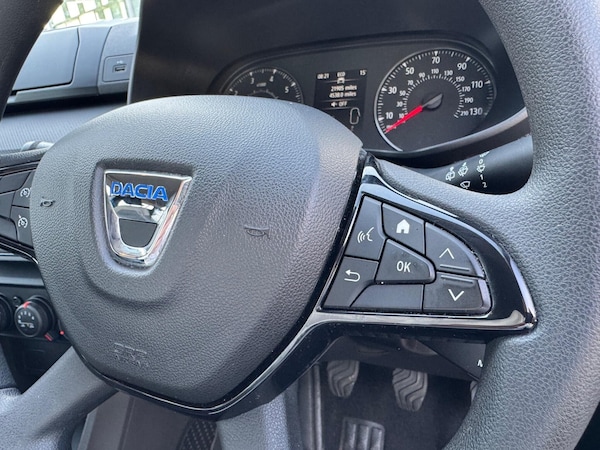 Used Dacia Sandero 2022 for sale - 76282685: Photo 17