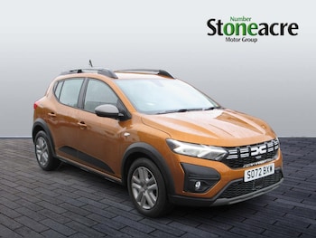 (72) - Stepway Expression TCe 90 MY23 5-Door