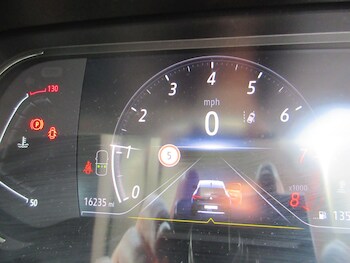 Used Renault Clio 2023 for sale - 77970262: Photo