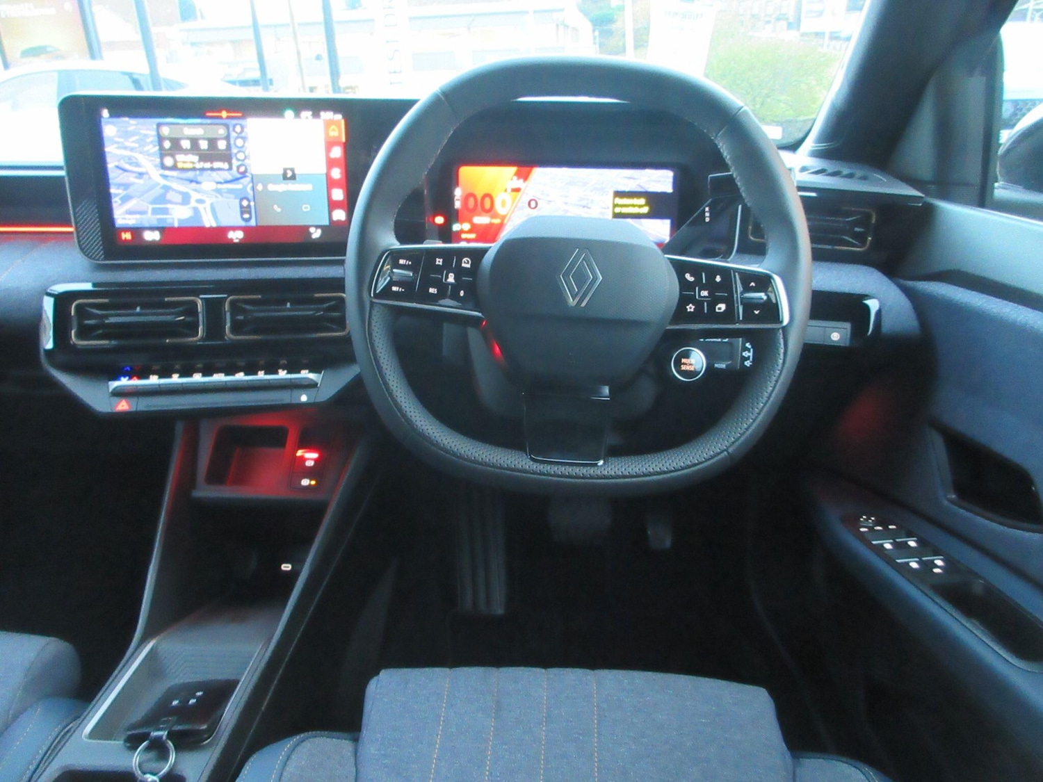 Used Renault 4 2025 for sale - 76824655: Photo 12