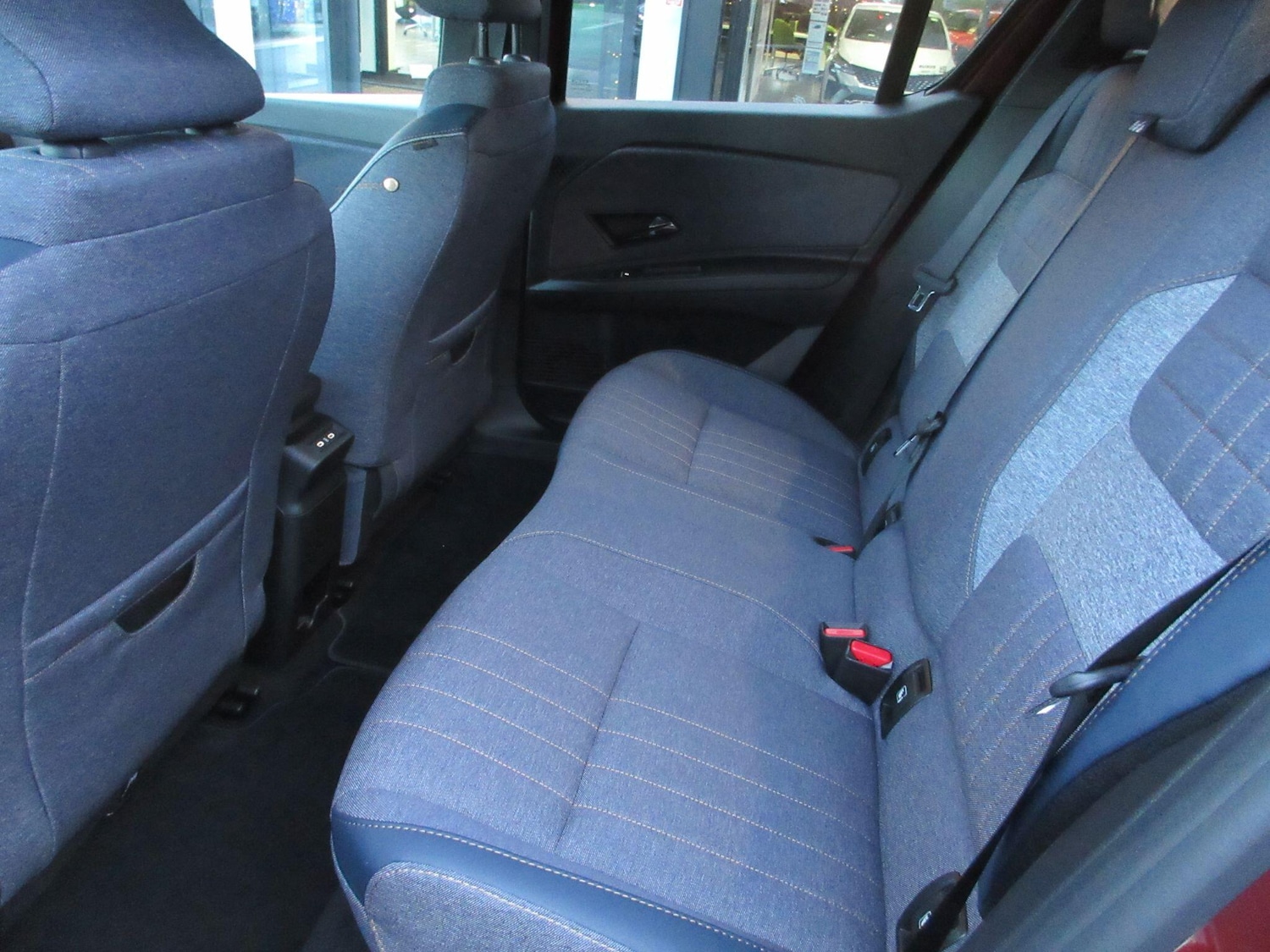 Used Renault 4 2025 for sale - 76824655: Photo 17