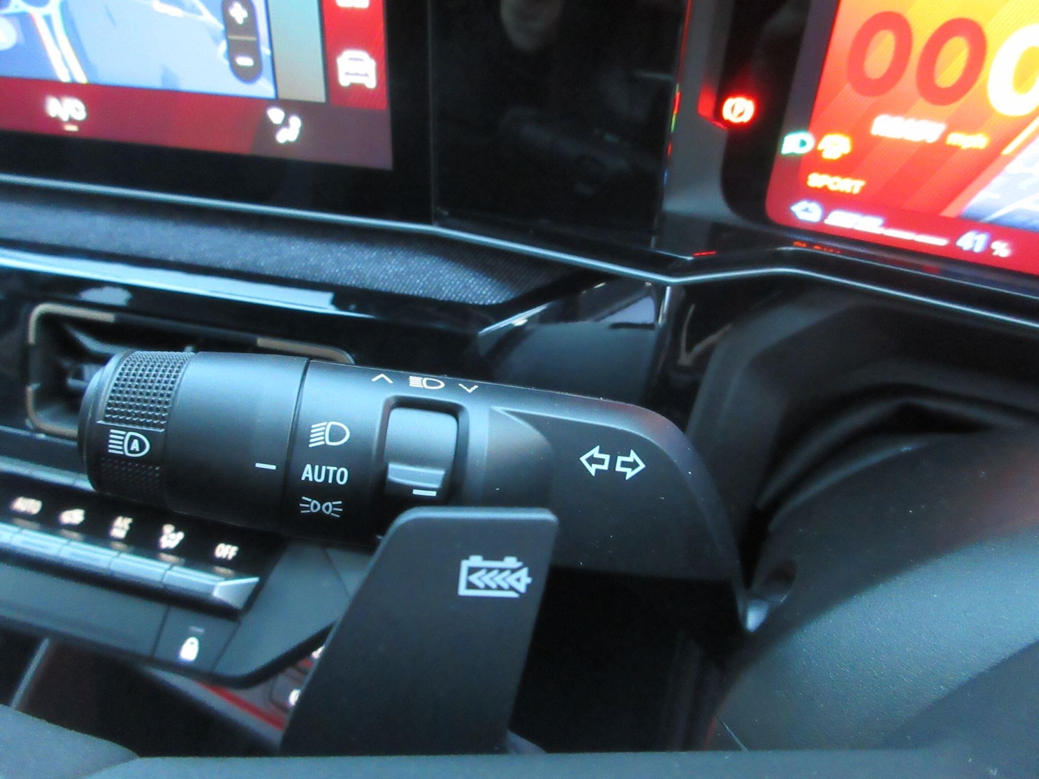 Used Renault 4 2025 for sale - 76824655: Photo 46