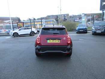 Used Renault 4 2025 for sale - 76824655: Photo