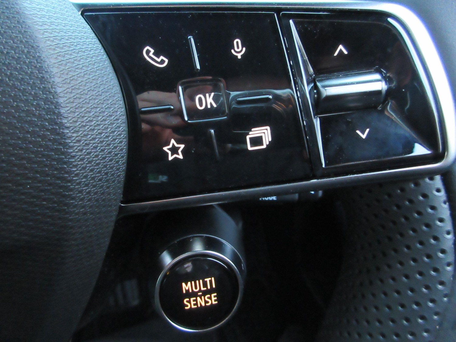 Used Renault 4 2025 for sale - 76824655: Photo 50