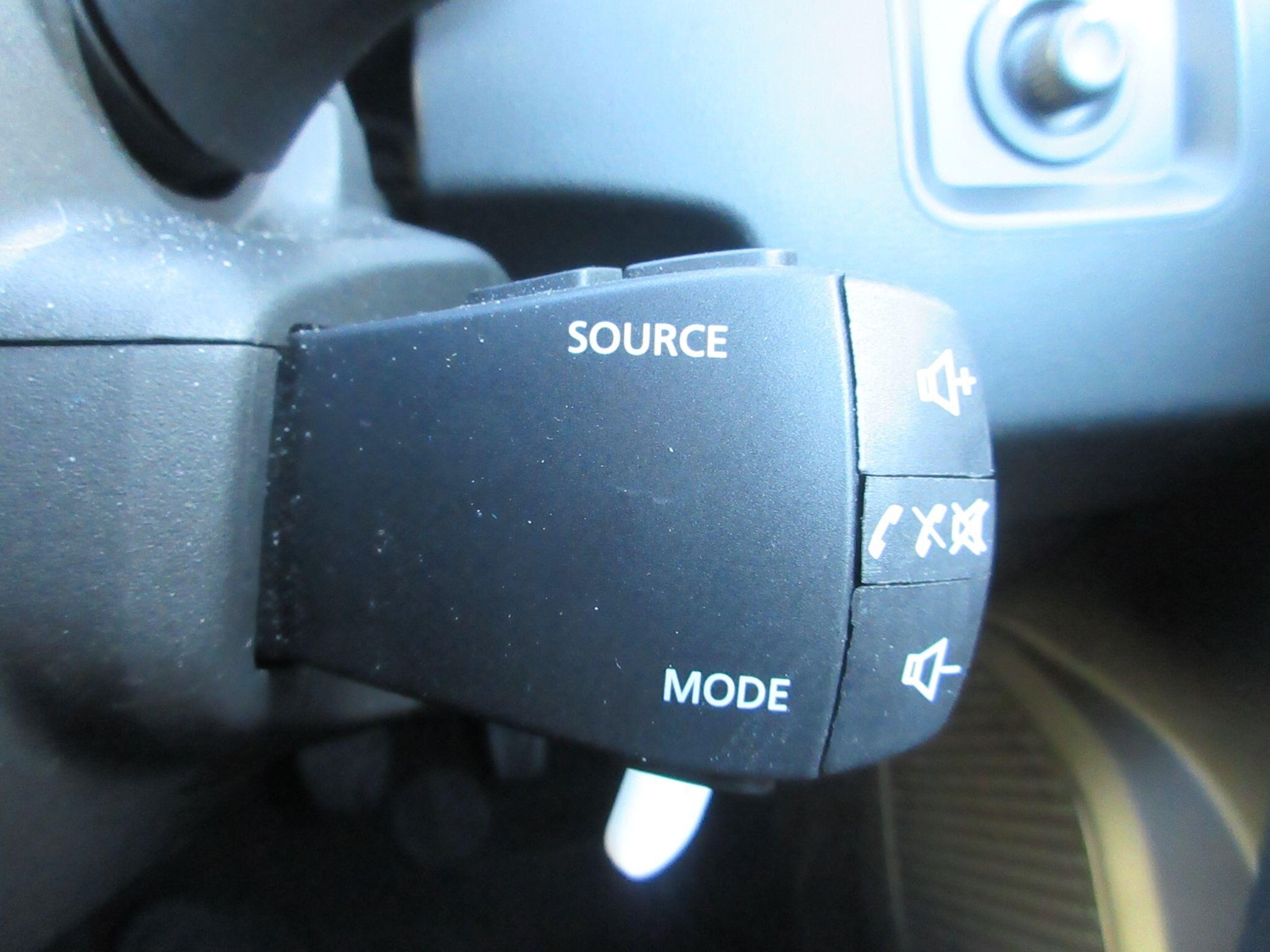 Used Dacia Duster 2023 for sale - 76886878: Photo 38