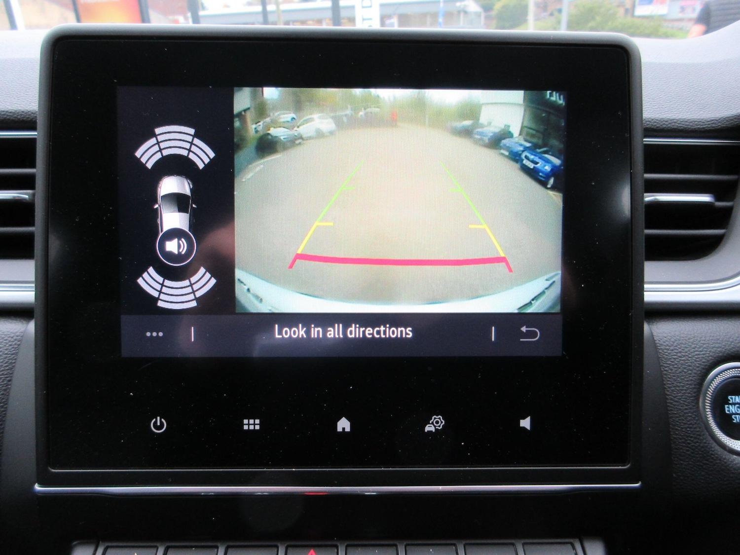 Used Renault Captur 2022 for sale - 76527897: Photo 32