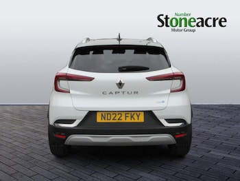 Used Renault Captur 2022 for sale - 76527897: Photo