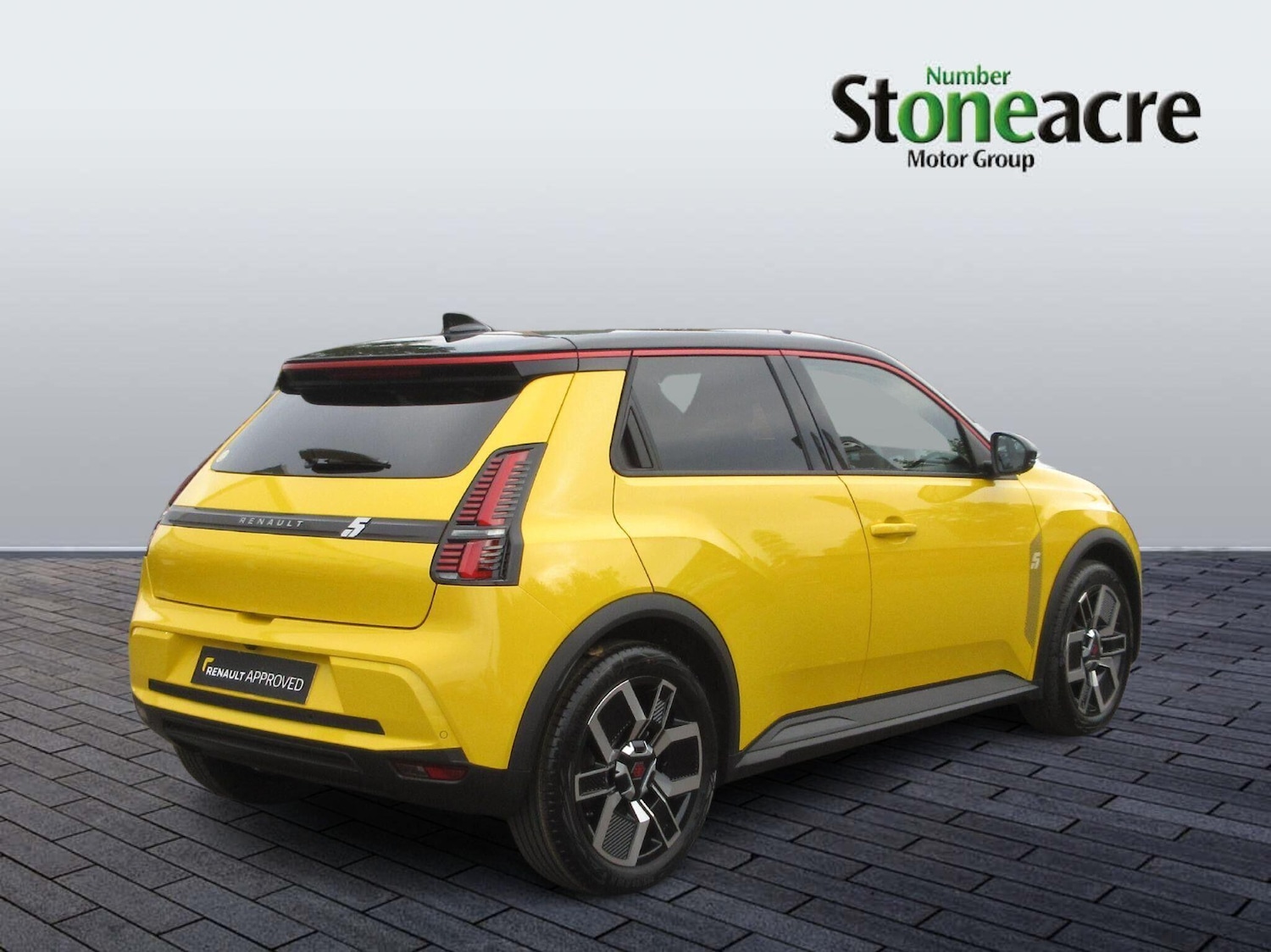 Used Renault 5 E-Tech electric for sale - 77091815: Photo 3