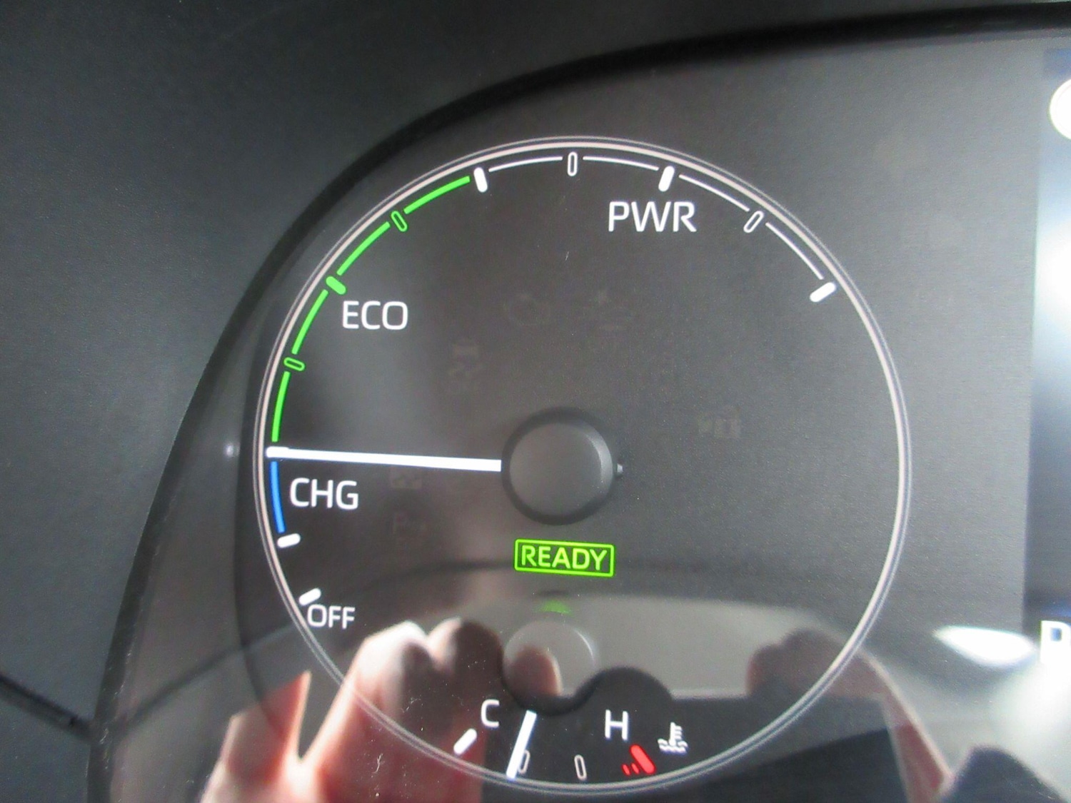 Used Toyota Yaris 2025 for sale - 77564777: Photo 22