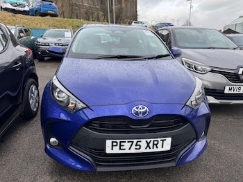 Used Toyota Yaris 2025 for sale - 77564777: Photo