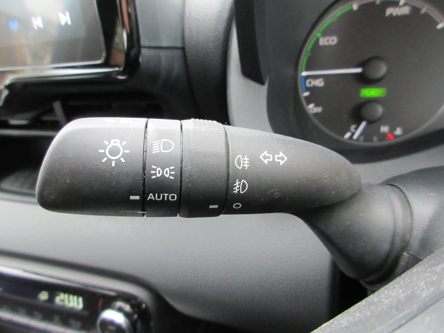 Used Toyota Yaris 2025 for sale - 77564777: Photo 40