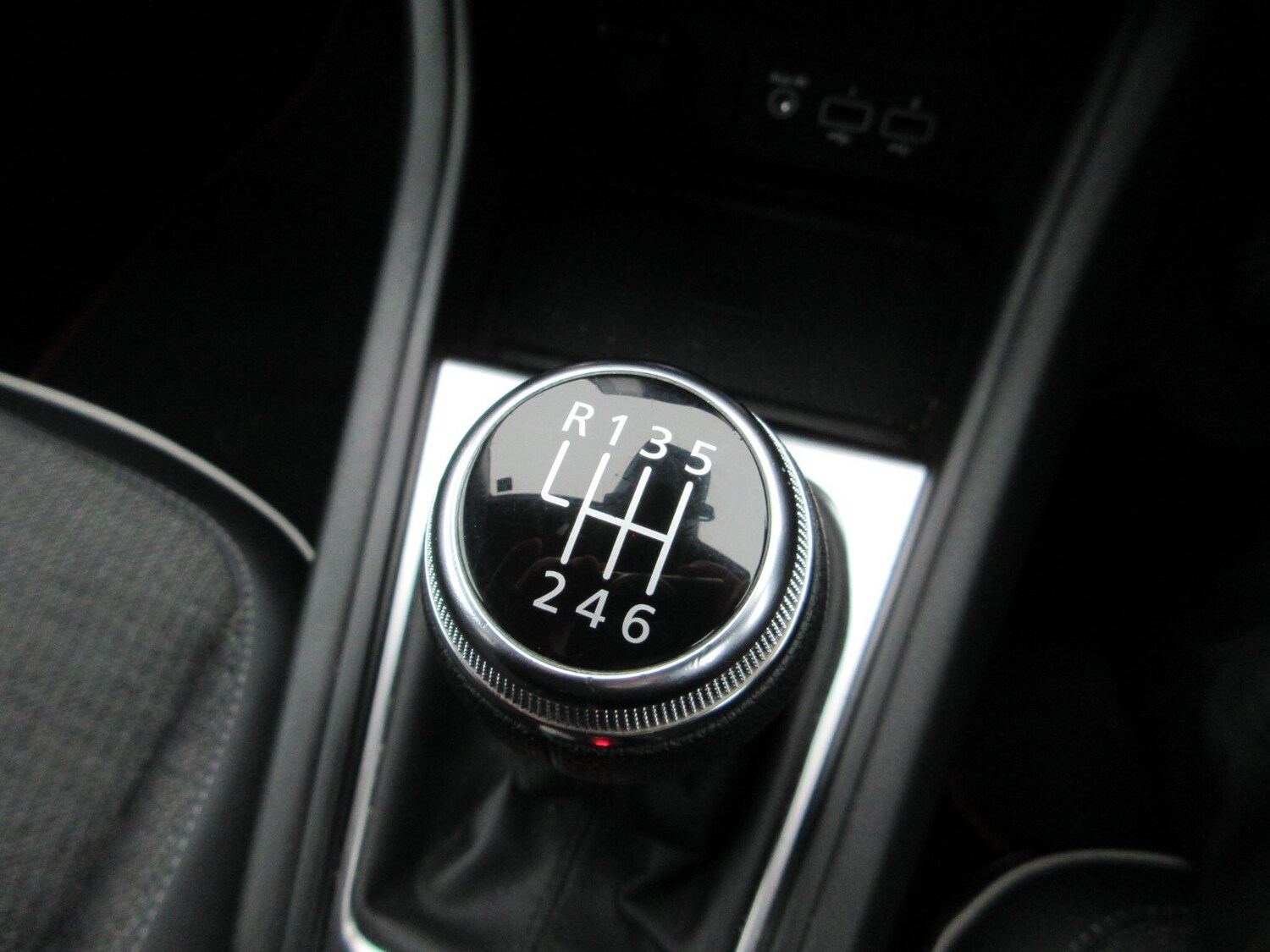 Used Renault Captur 2023 for sale - 77723098: Photo 32