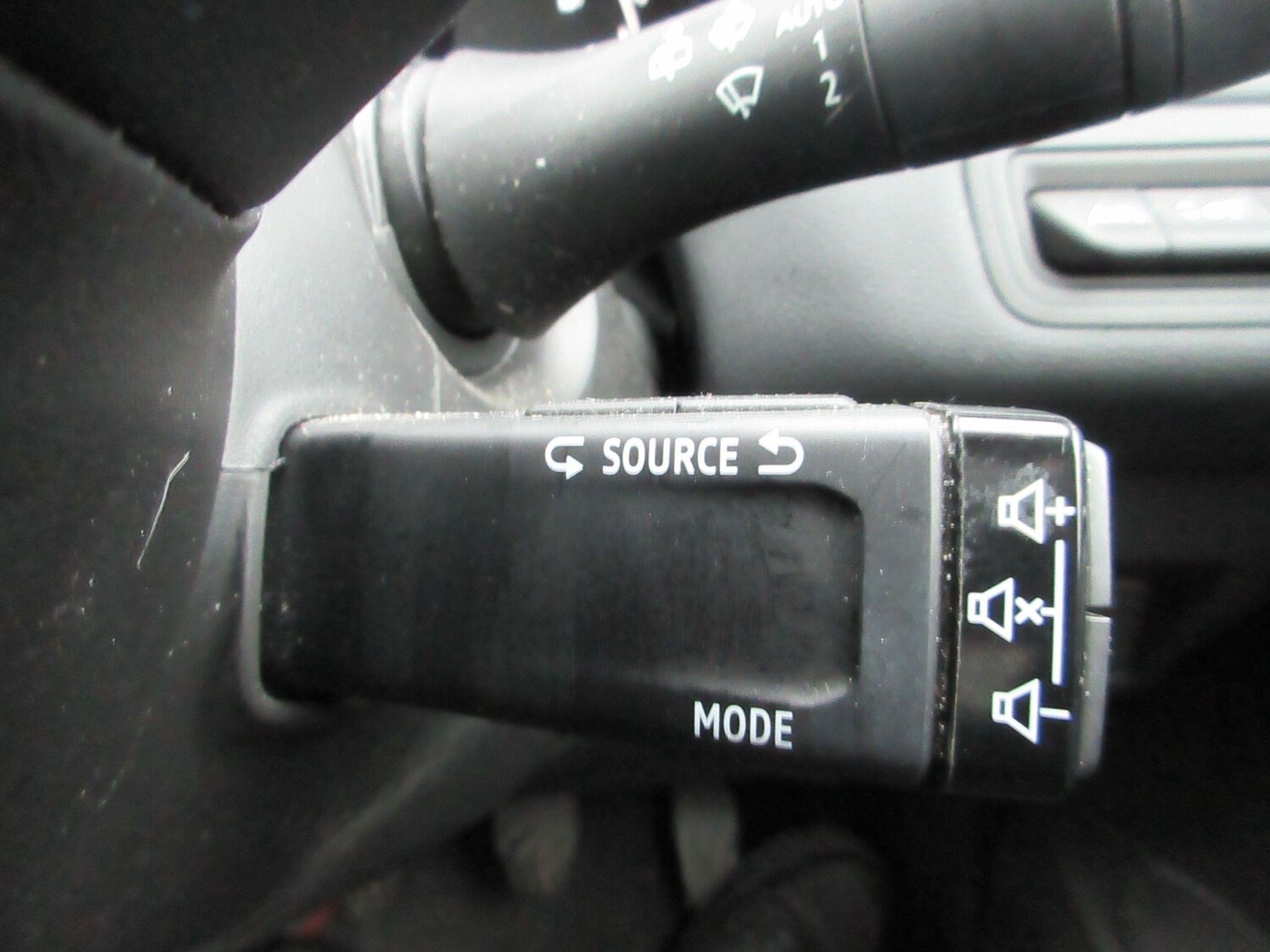 Used Renault Captur 2023 for sale - 77723098: Photo 39