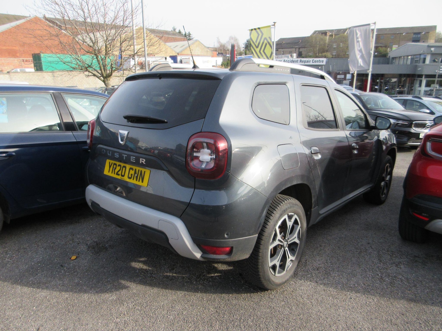Used Dacia Duster 2020 for sale - 77970749: Photo 2