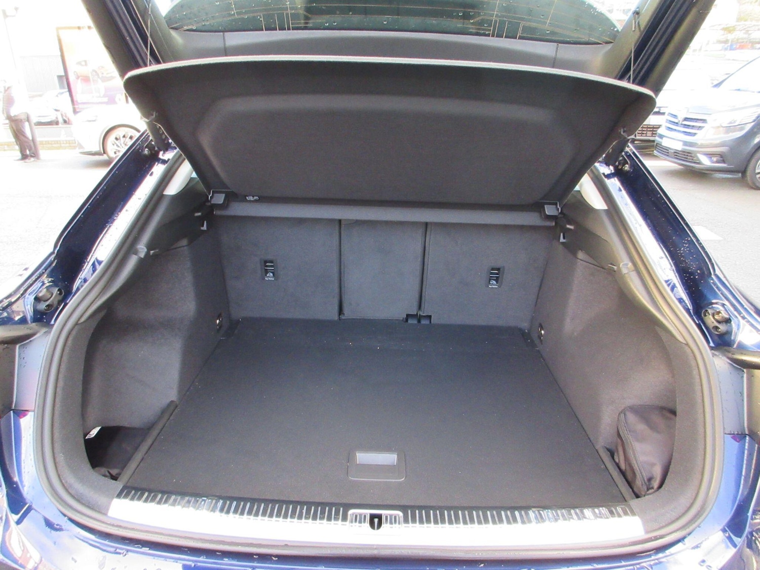 Used Audi Q3 2024 for sale - 76701570: Photo 10