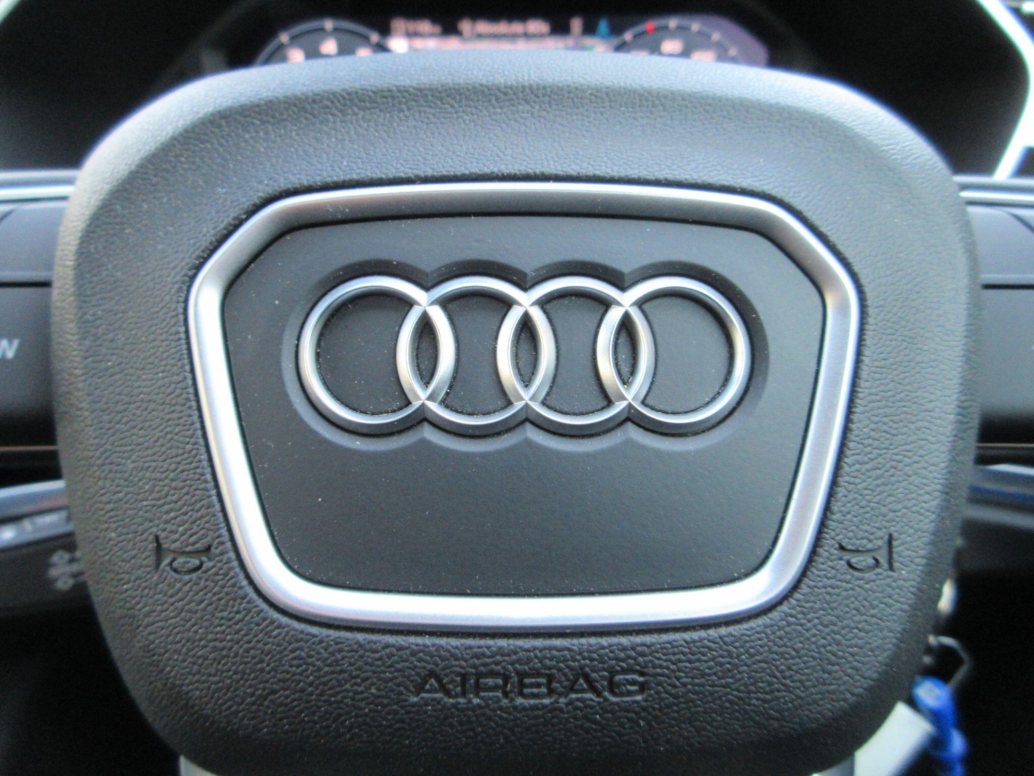 Used Audi Q3 2024 for sale - 76701570: Photo 43