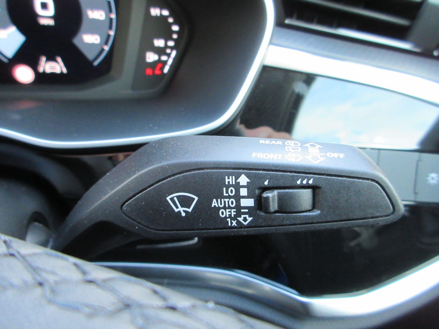 Used Audi Q3 2024 for sale - 76701570: Photo 44