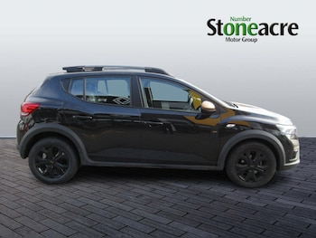 Used Dacia Sandero Stepway 2024 for sale - 78319154: Photo