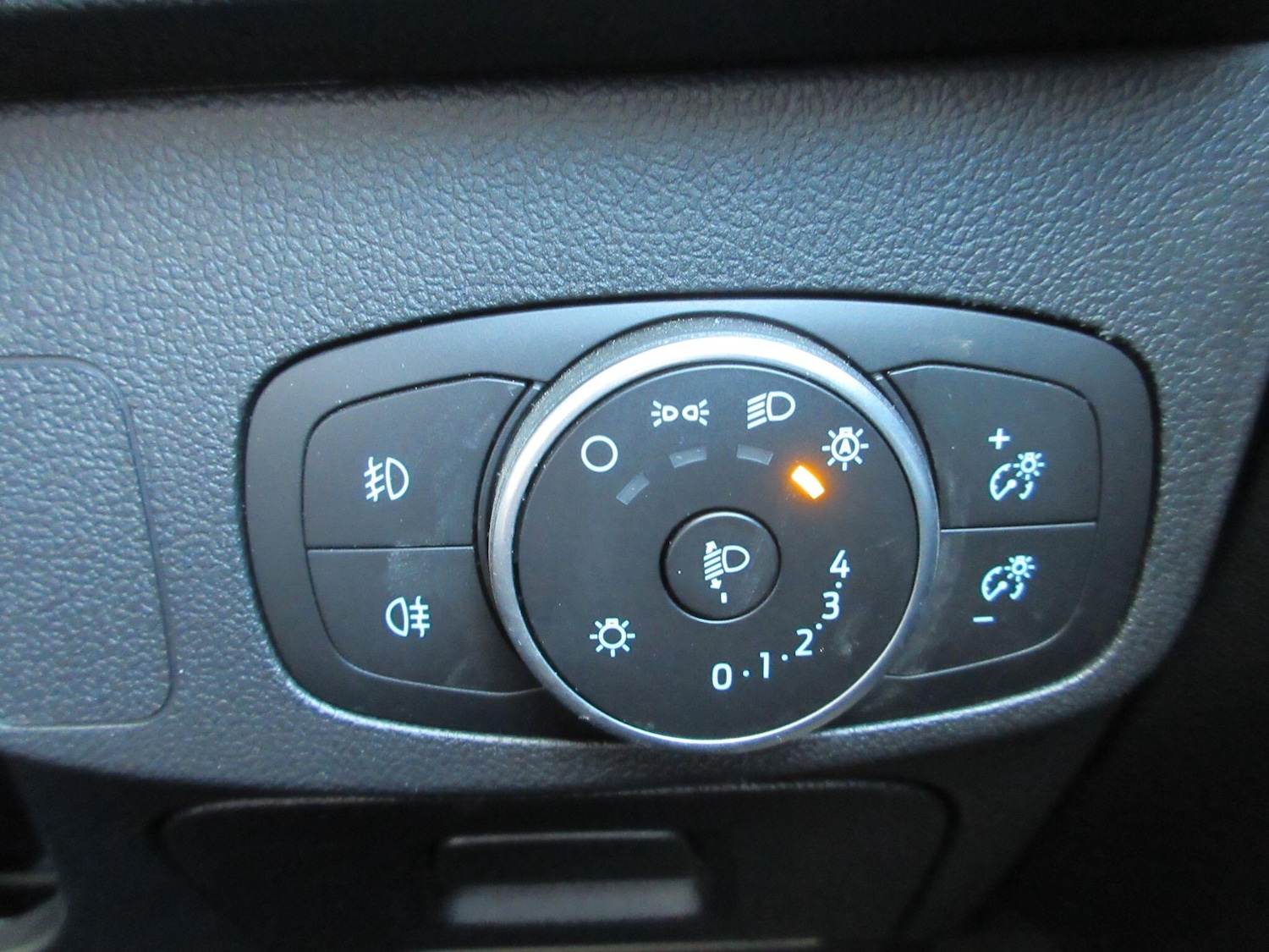 Used Ford Focus for sale - 76188489: Photo 37