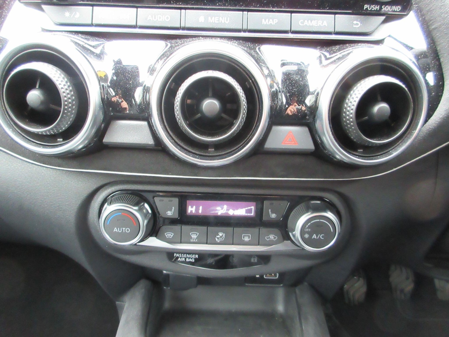 Used Nissan Juke 2022 for sale - 76152196: Photo 30
