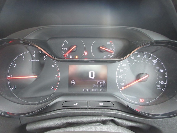 Used Vauxhall Crossland 2021 for sale - 76246610: Photo 17