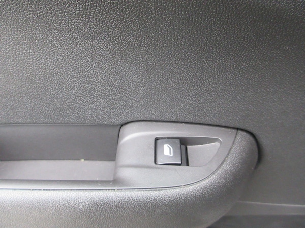 Used Vauxhall Crossland 2021 for sale - 76246610: Photo 23
