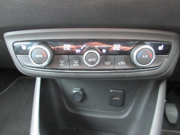 Used Vauxhall Crossland 2021 for sale - 76246610: Photo 31