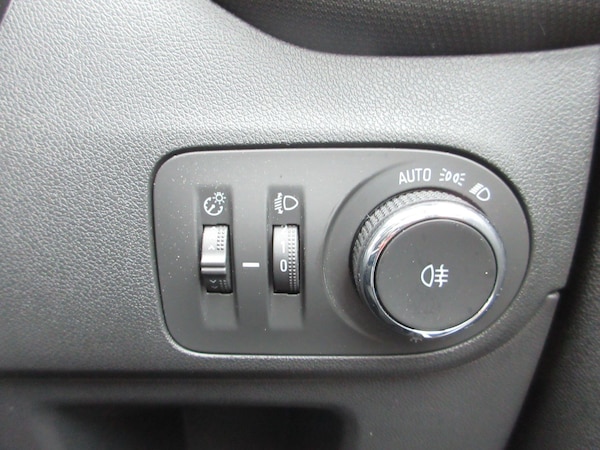 Used Vauxhall Crossland 2021 for sale - 76246610: Photo 41