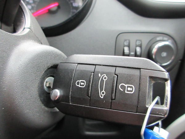 Used Vauxhall Crossland 2021 for sale - 76246610: Photo 46