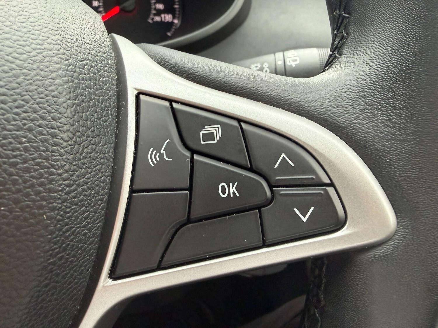 Used Dacia Sandero Stepway 2023 for sale - 77073845: Photo 10