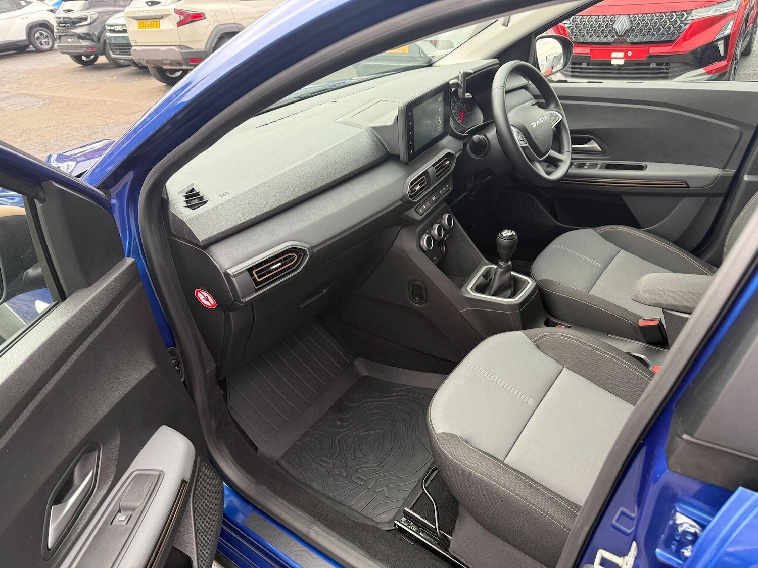 Used Dacia Sandero Stepway 2023 for sale - 77073845: Photo 24