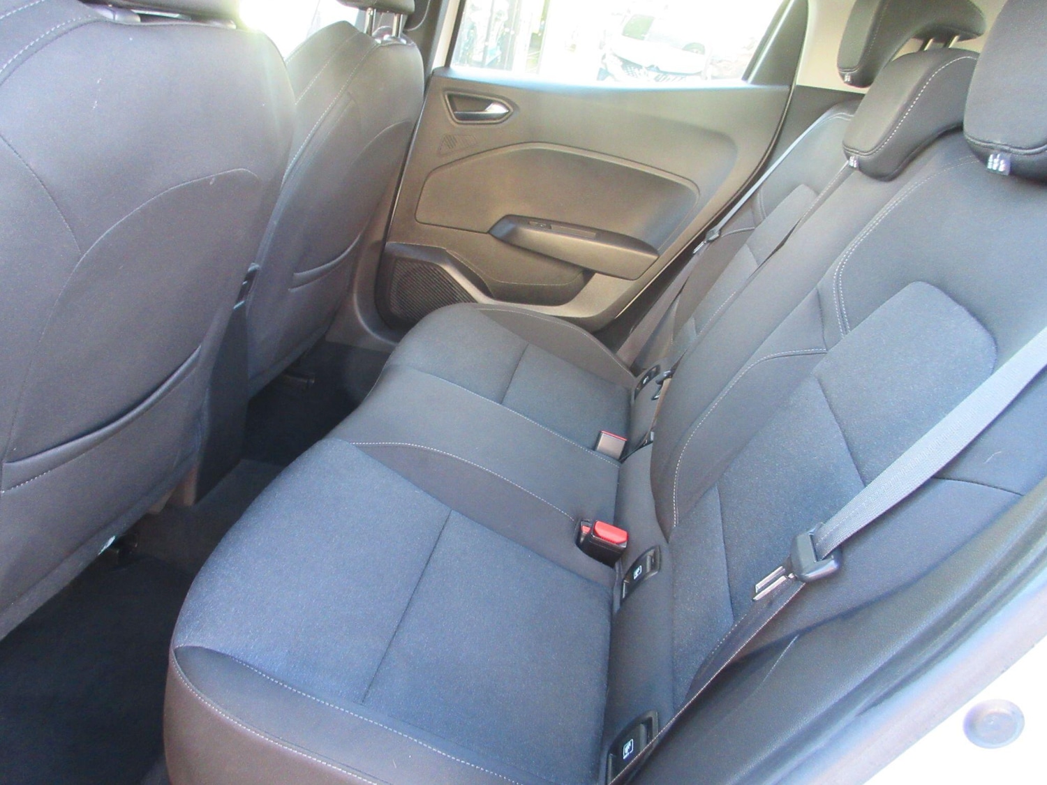 Used Renault Clio 2022 for sale - 77120419: Photo 17