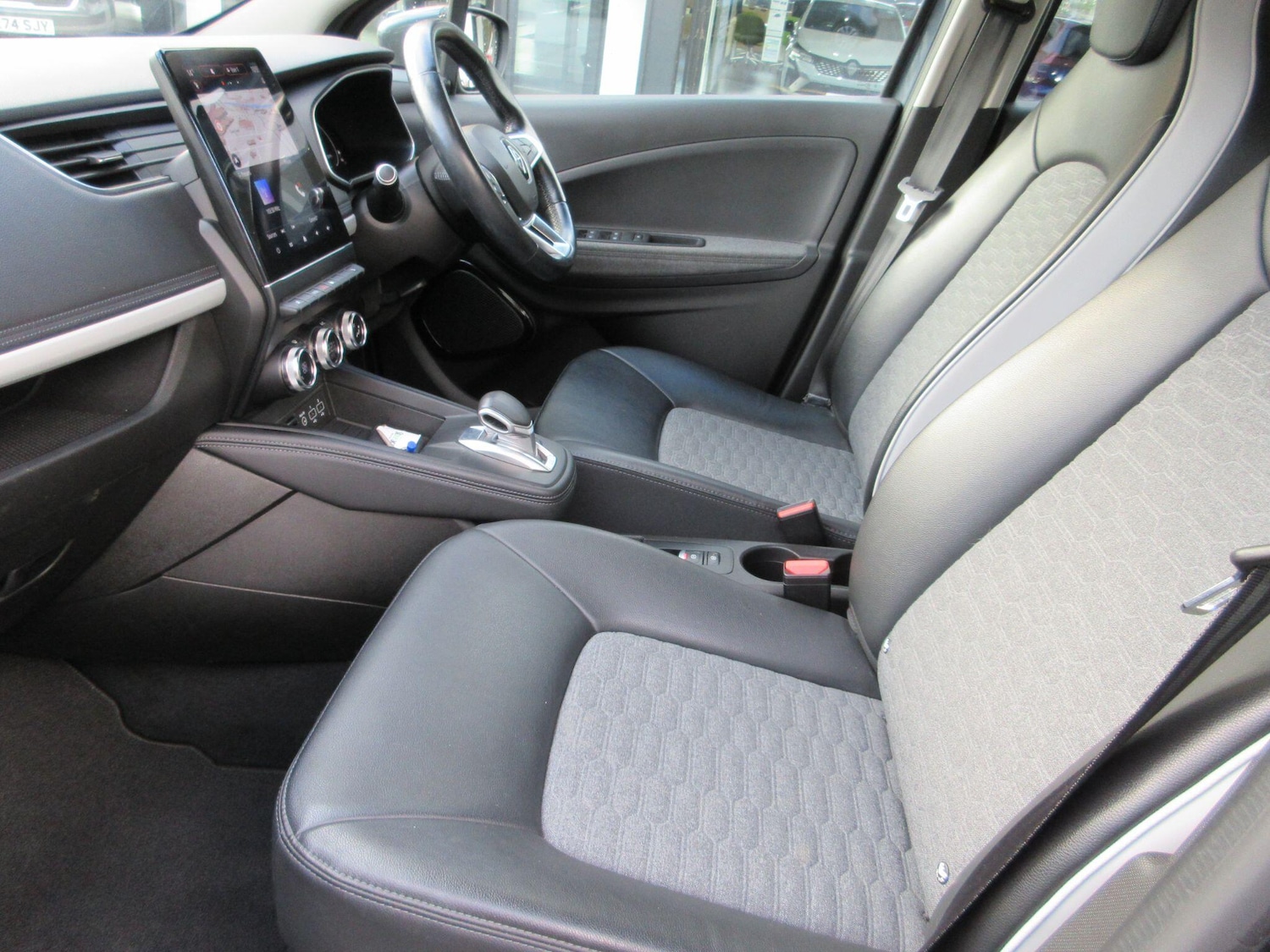 Used Renault Zoe 2022 for sale - 76499703: Photo 13