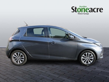 Used Renault Zoe 2022 for sale - 76499703: Photo