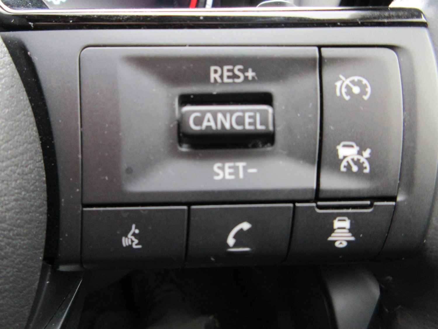 Used Nissan X-Trail 2025 for sale - 78204240: Photo 44