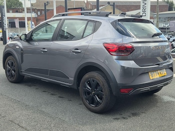 Used Dacia Sandero Stepway 2024 for sale - 79464295: Photo