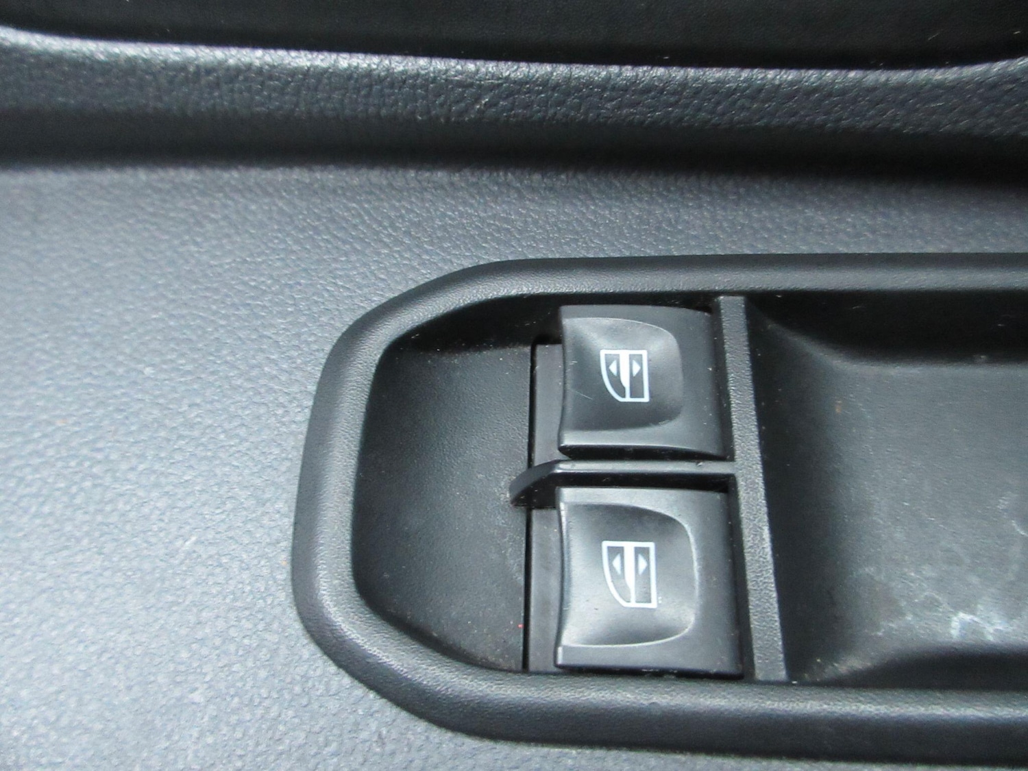 Used Dacia Duster 2019 for sale - 77091064: Photo 35