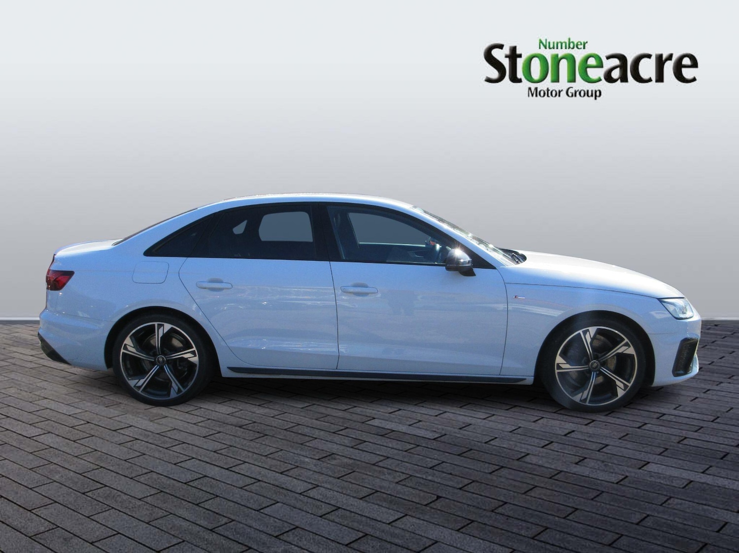Used Audi A4 2023 for sale - 77909362: Photo 2