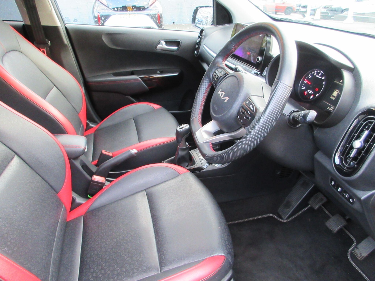Used Kia Picanto 2023 for sale - 76898498: Photo 11